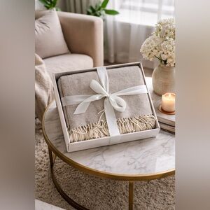 WOOLSAUR Cashmere Merino Throw Blanket w/ Fringe Cashmere Merino Superfine Gift